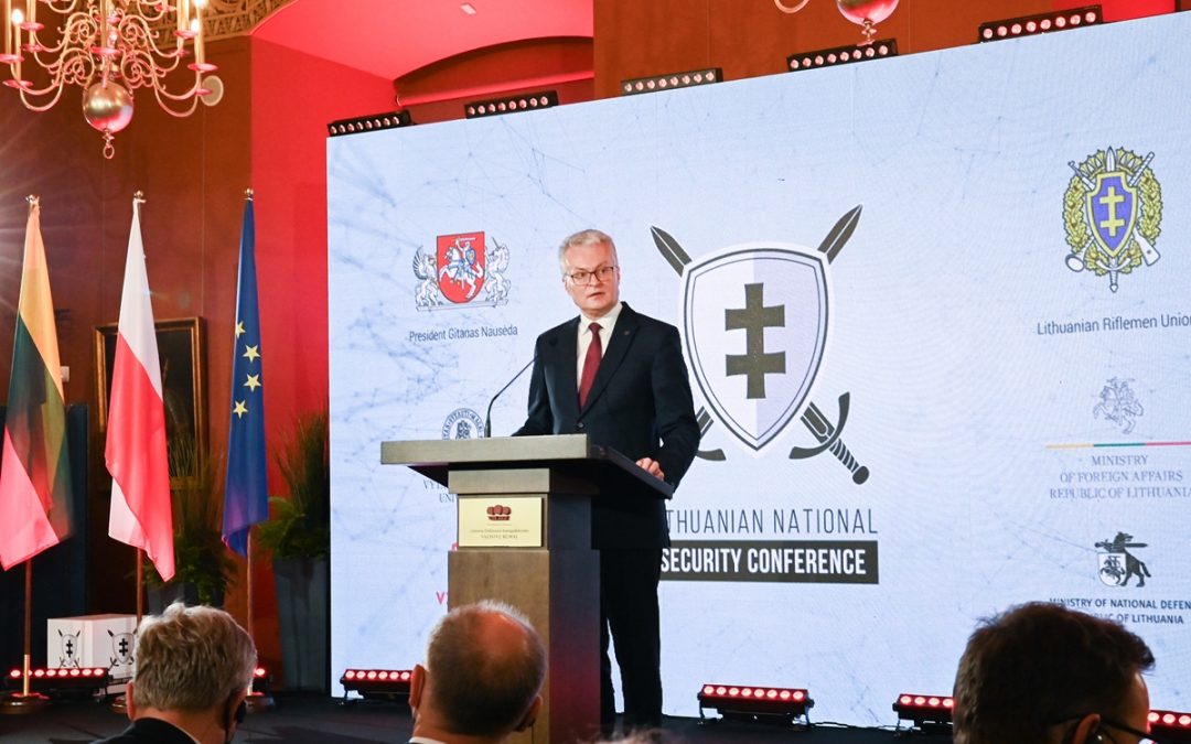 Президент Литвы: будем защищать каждый сантиметр Западной цивилизации