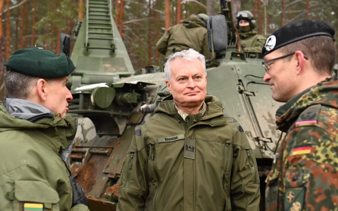 Из-за исходящей от России напряженности президент созывает Госсовет по обороне