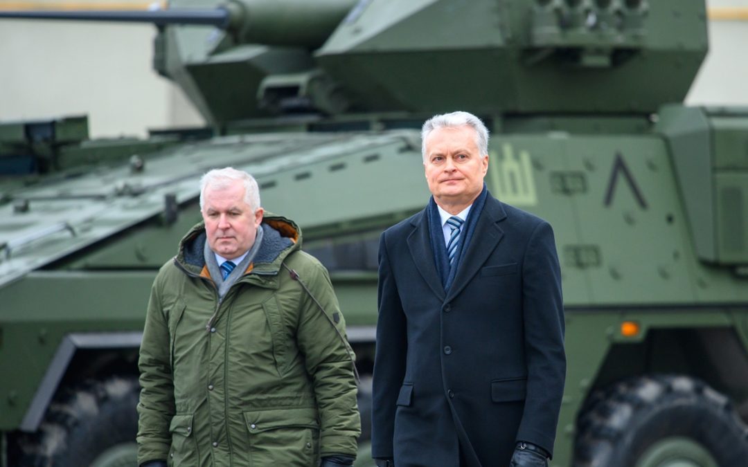 Литва просит США ввести войска: реакция на кризис на Востоке Украины (дополняется)