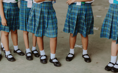 Омбудсмен по равным возможностям: мальчикам следует разрешить носить в школах юбки