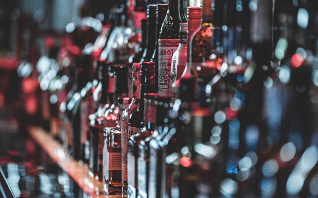 Ответом на повышение цен на алкоголь — снижение объёма продаж
