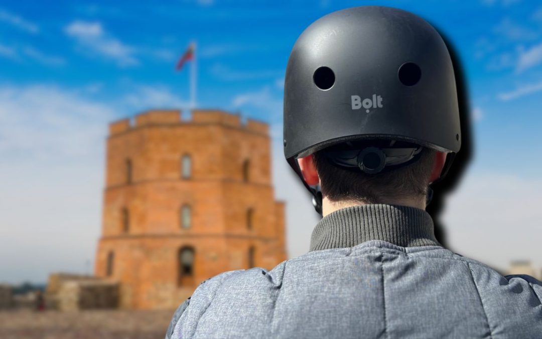 Не прошло и месяца: шлемы для электросамокатов на прокат в Вильнюсе «исчезли»